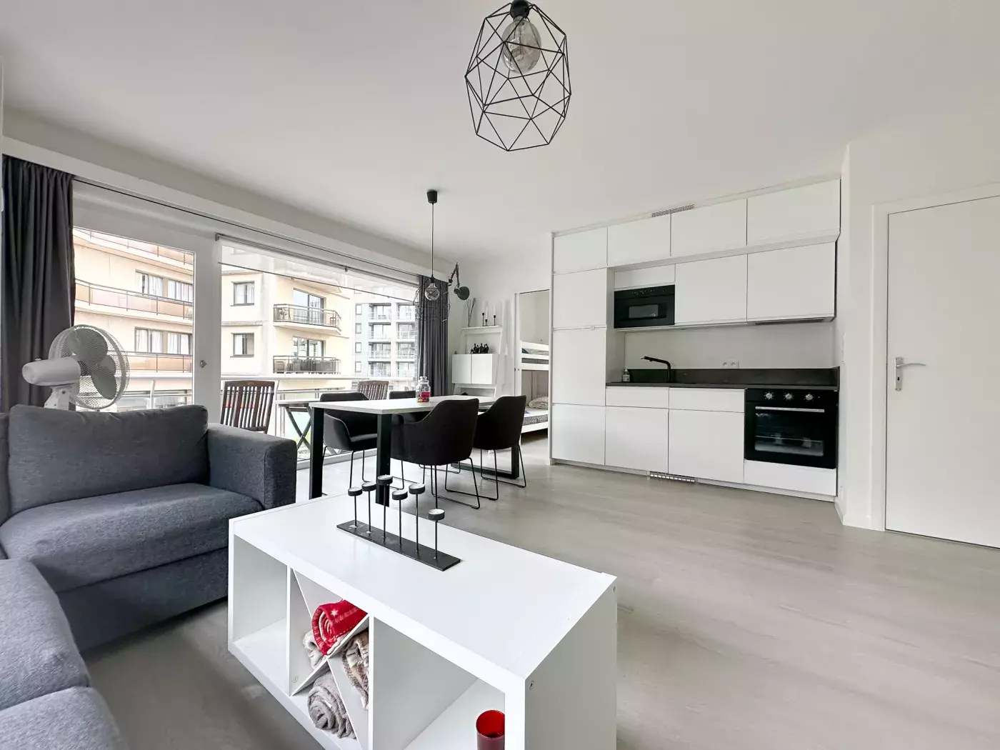 Appartement Porto Petro vlakbij strand en centrum Sint Idesbald